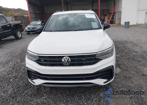 2022 Volkswagen Tiguan 2.0T Se R-Line Black из США, поврежденный, VIN 3VVCB7AX5NM099626